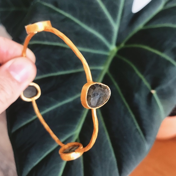 Jewelry - Raw gemstone bangle